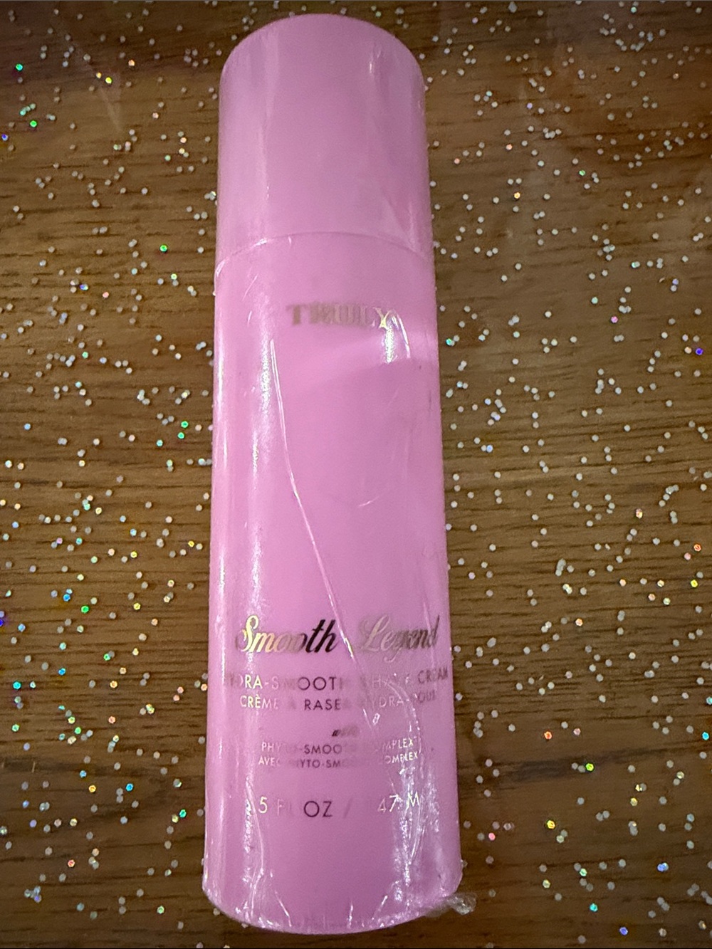 TRULY Smooth Legend Hydrasmooth Shave Cream - Pink
